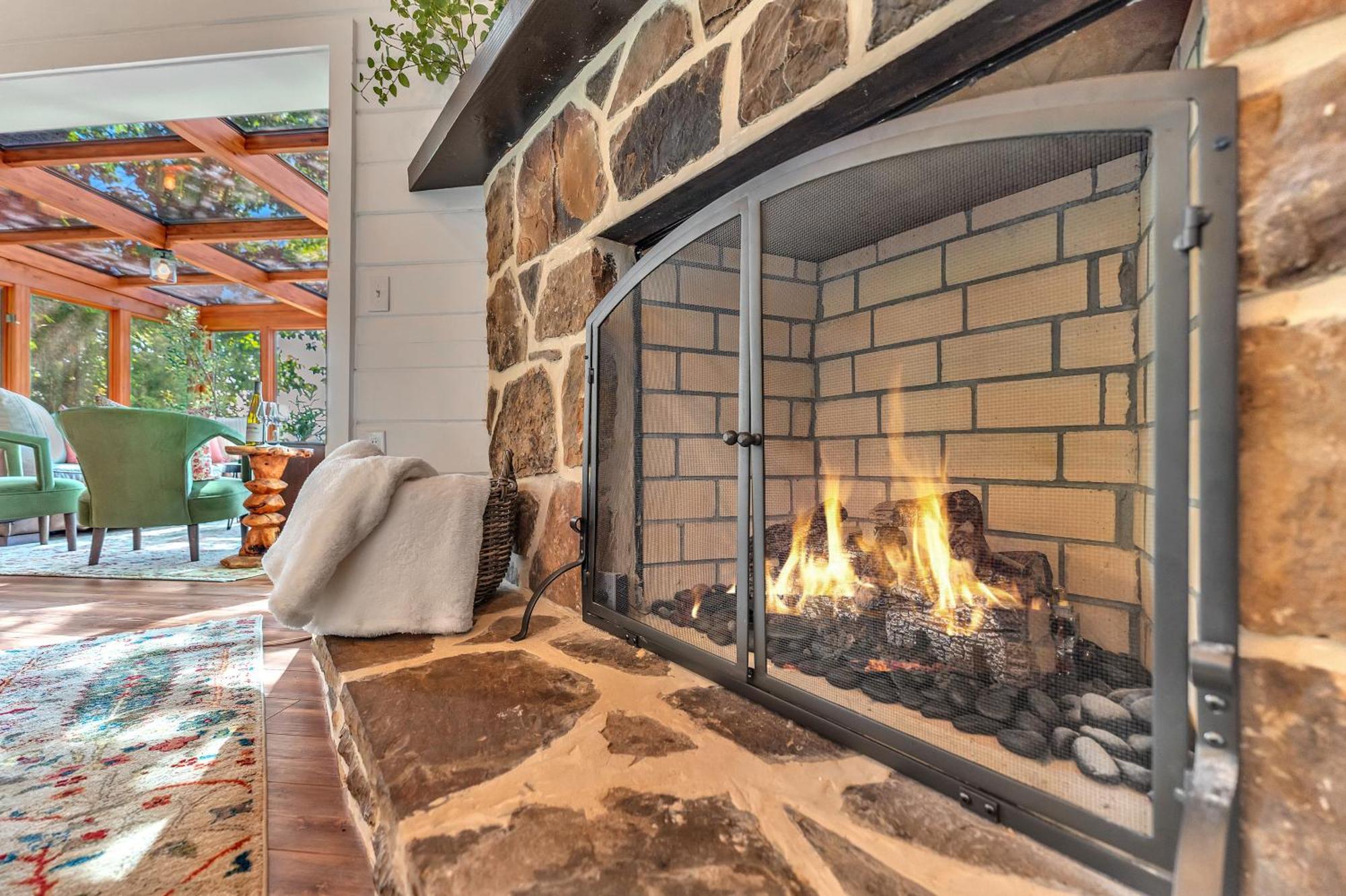 Family Chalet With Sauna, Hottub, Heavenly Views! Mins To Downtown! Gatlinburg Exterior foto